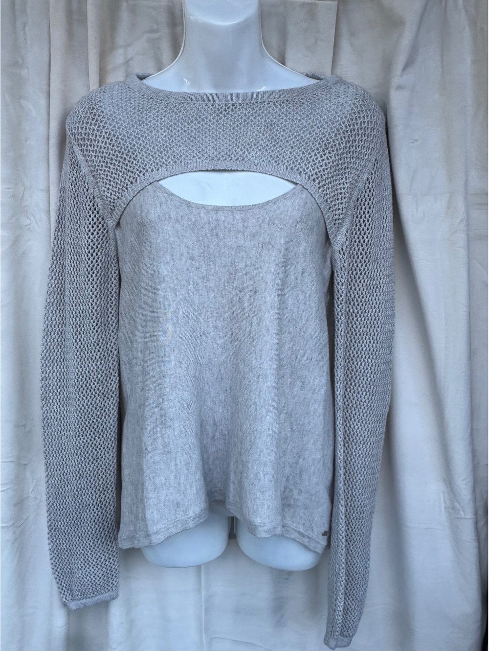 Women’s One Gray Day Knit Sweater Shrug Overlay Curved Front Cutout Light Gray